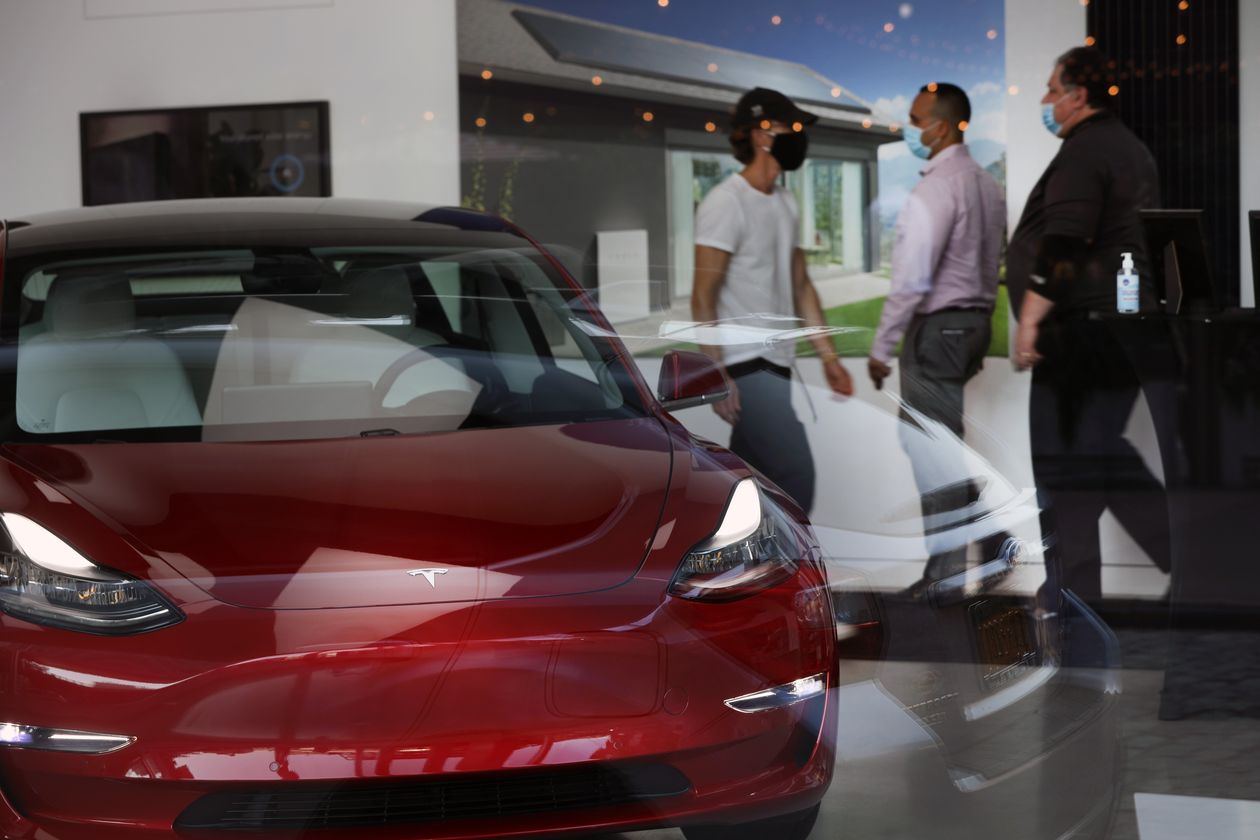 Tesla’s success in popularising electric vehicles transformed the company into the world’s most valuable car maker.
PHOTO: SPENCER PLATT/GETTY IMAGES