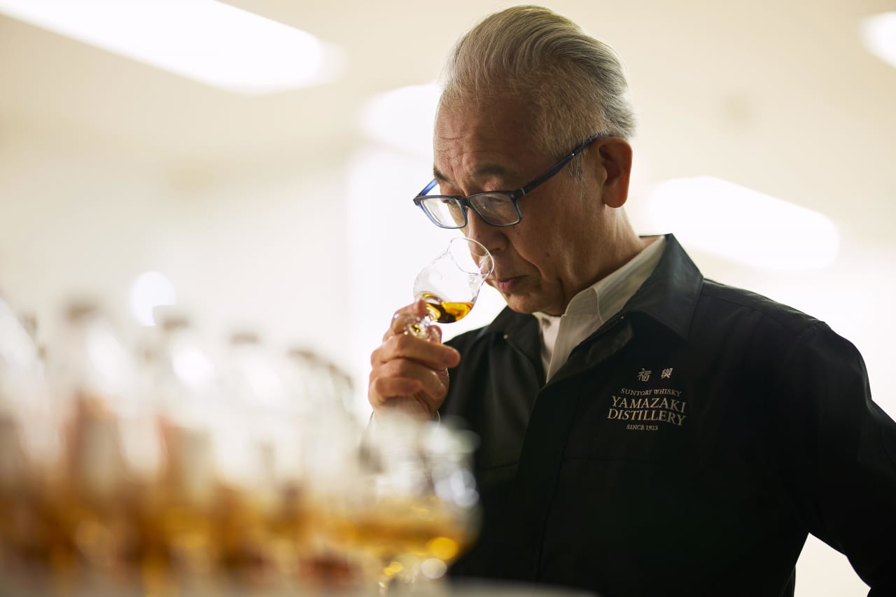 Chief blender for Suntory Whisky, Shinji Fukuyo.
House of Suntory